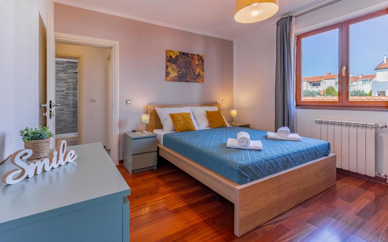 Pula, Family Friendly, Comfortable, Free Parking And Wifi Apartment *