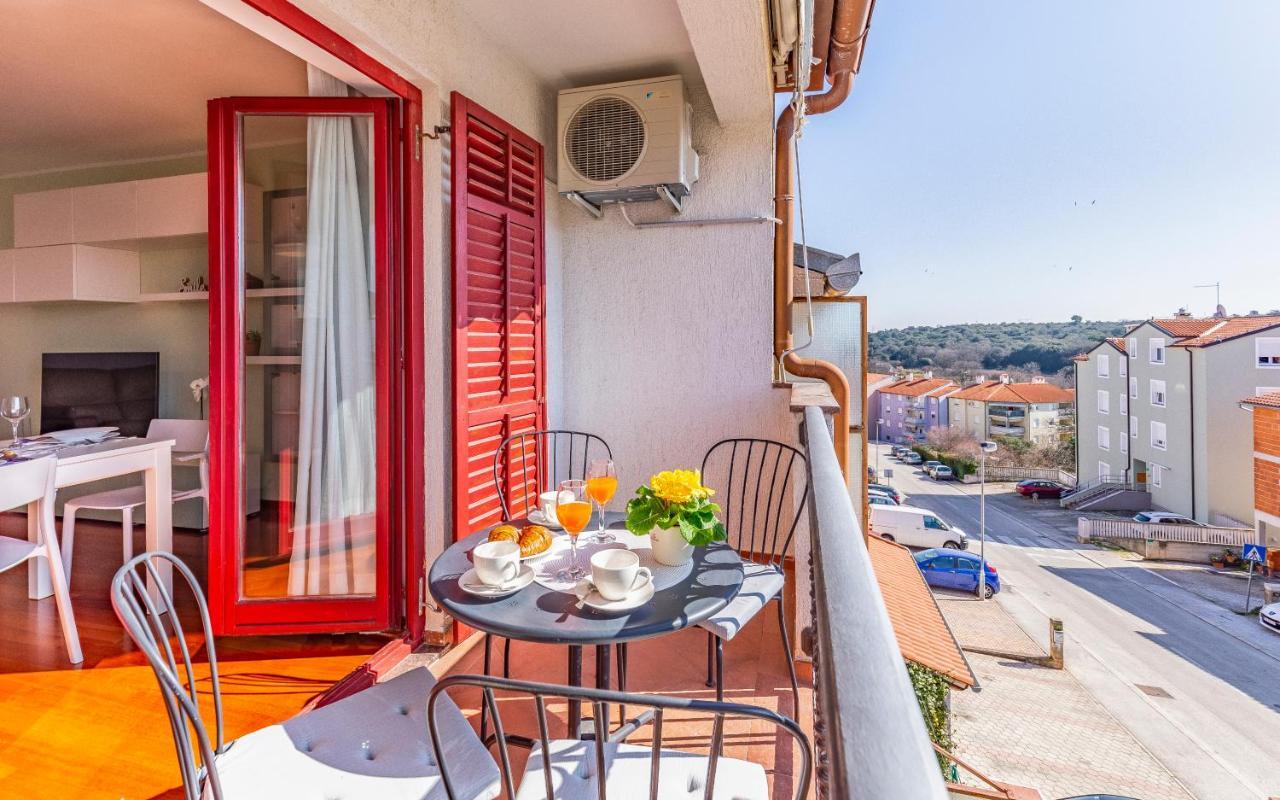 Pula, Family Friendly, Comfortable, Free Parking And Wifi * Pula